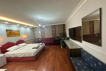 Aparthotel Konak Suite