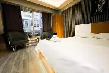 アパートホテル Dnc Pansi̇yon