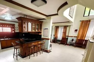 Leynes Taal Lake Resort And Hostel