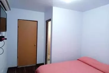 ペンション Hospedaje Jrzconsulado