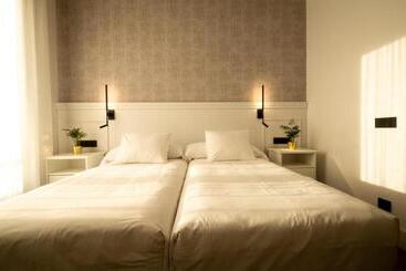 Pensão Principe De Vergaras Lujo En El Centro De Logroño