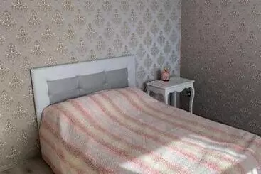 Pensionat Villa Roza Guest House