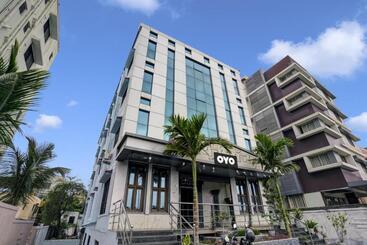 Collection O Hotel Atharva Lodging And Boarding