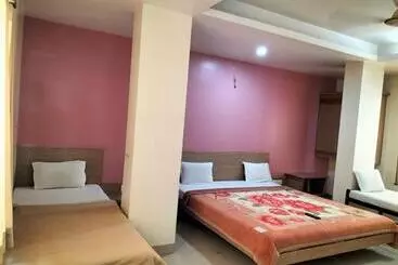 Hotel Sai Surya