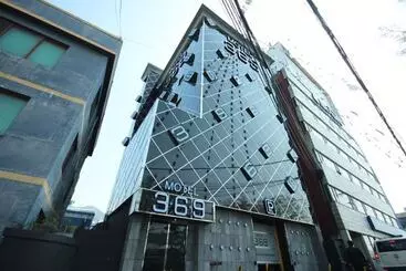 مُتل Busan Hakjang 369