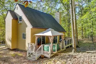 コテージ Forest View Poconos Cabin W/ Resort Amenities