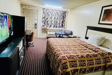 Motel 6 Borger, Tx Boom Town