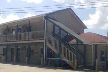 Motell Grand Howell Inn