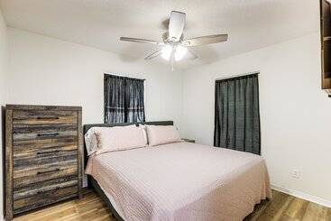 بيت ريفى Williston Home W/ Yard: 6 Mi To Devils Den Spring