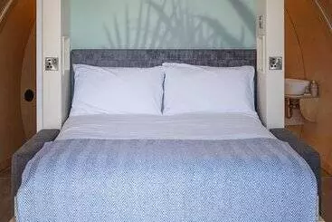 Black Knowe, Luxury Glamping Pods, Ballycastle