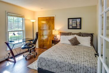 بيت ريفى Overland Park Home W/ Fenced In Yard & Gas Grill!