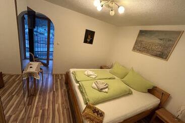 Austrian Motel Heiss