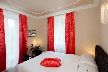 Boutique Hotel Villa Sarnia