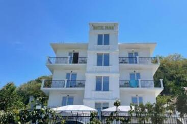 בית מלון כפרי Fama