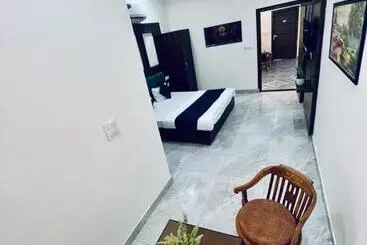 Hotel Crown