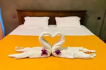 Majatalo Ocean Wave Hikakduwa