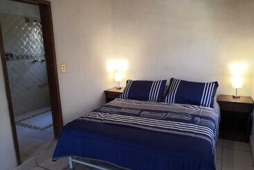 בית מלון כפרי Casa Allende