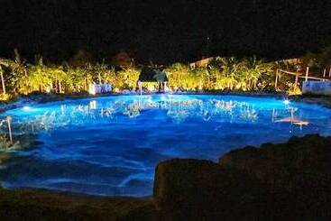 Otel Coco Resort