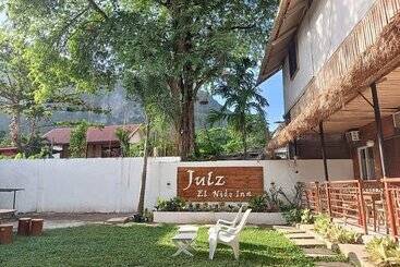 Julz El Nido Inn By Cocotel