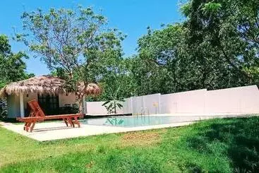 Majatalo Kirinda Heaven