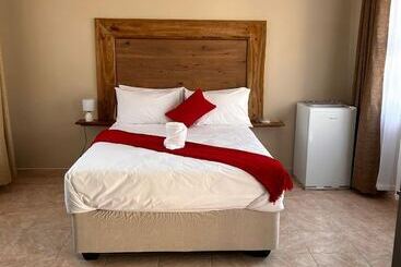 פנסיון The Botanical Gardens