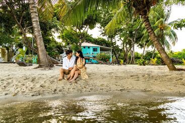 بنسيون The Sea Glass Inn