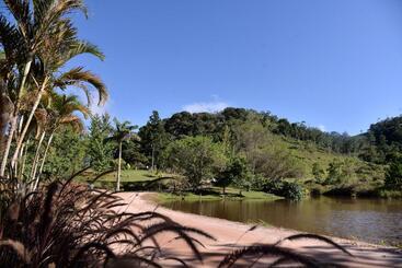 هاستل Pousada Vale Da Mata