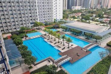 Appart'hotel Cozy And Spacious 1br Condo