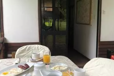 Hotel Gad Gha Kum   El Mensajero Lodge