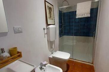 Bed and Breakfast Bookanvillea