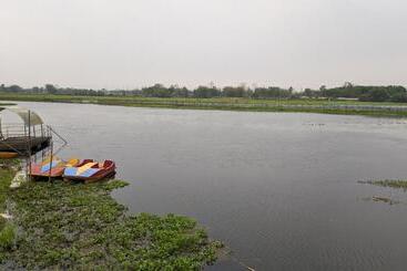 هتل Ri Shat Orchid Resort