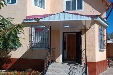 Bed & Breakfast Ai House