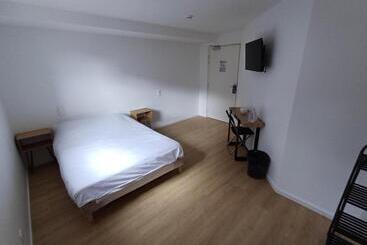 בית מלון כפרי Crystal