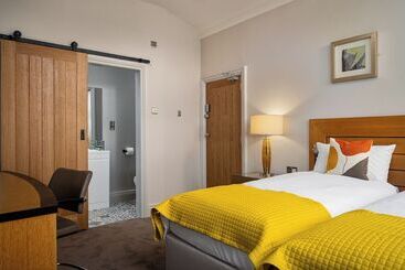 Hotel Elephant And Castle