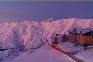 Hotel Redco Gudauri Loft 2 Building