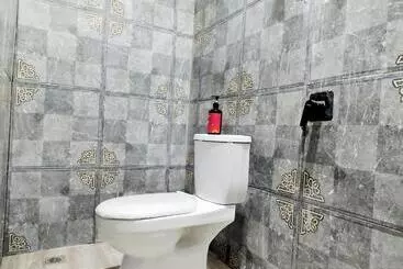 Hotelli Reddoorz Syariah Near Exit Tol Bojong Pekalongan