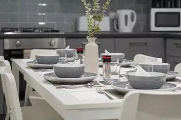 アパートホテル `isimi Luxurious 4 Bed 4 En Suite House Cumbria