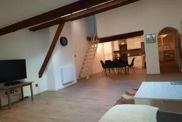 Huoneistohotelli Les Charmes De Trévoux