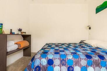 민박 Alojamiento En Orosi: Un Pedacito Del Caribe