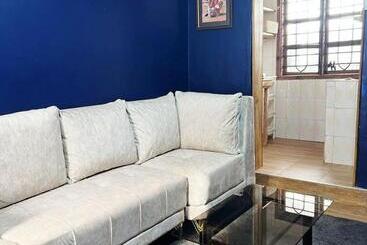 ベッドアンドブレックファースト Ganache Houses