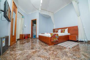 בית מלון כפרי Entuiga Cottages