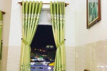 בית מלון כפרי Hưng Phát