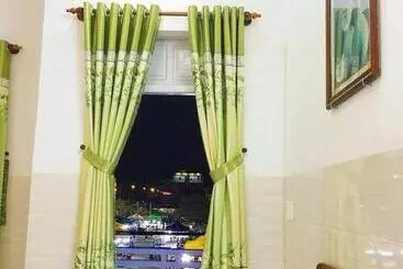 هتل Hưng Phát