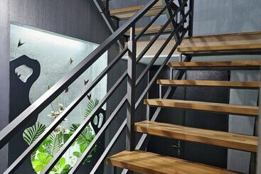 هتل Memory Basket