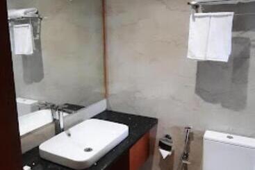 בית מלון כפרי Nam Lau Namsai