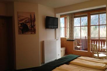 Отель Haus Hirschpoint