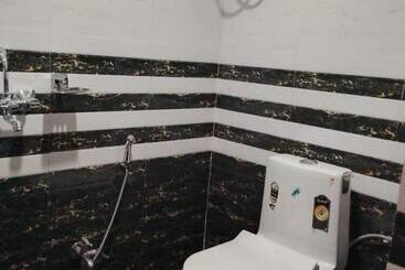 Pension Baba House& Home Stay