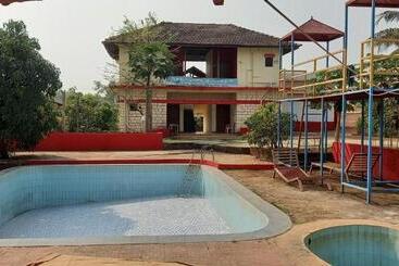 مبيت وإفطار Arihant Resort