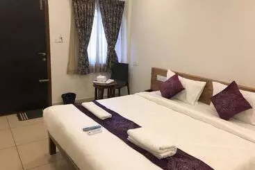 Hotel Amulya Regency