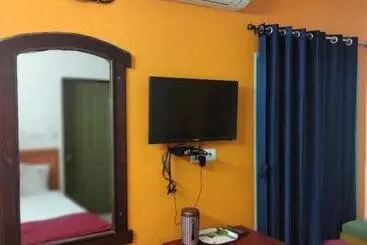 Hotel Danaa Orchid